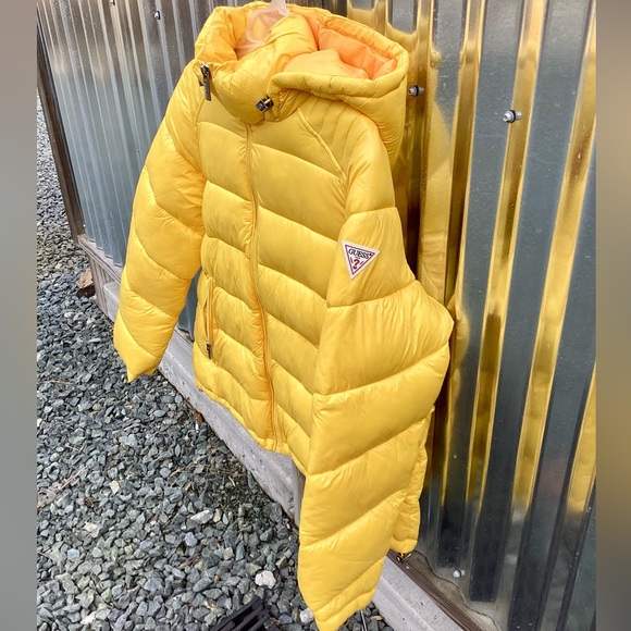 NTW WOMENS GUESS HOODED PUFFER JACKET Size: Large Color: Yellow - Picture 2 of 15